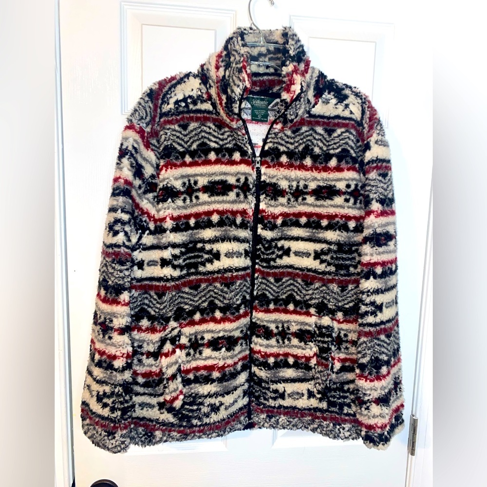 Stillwater Supply Co full zip Aztec Print fuzzy coat. Size L